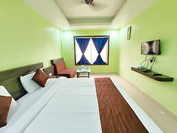 Goroomgo Deep Ganga Inn Puri