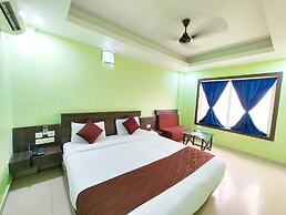 Goroomgo Deep Ganga Inn Puri