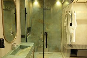 Comfort Suites