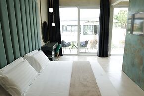 Comfort Suites