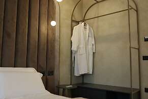 Comfort Suites