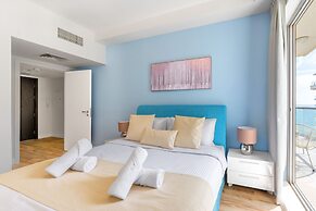 Luxury Beachfront Marjan Island