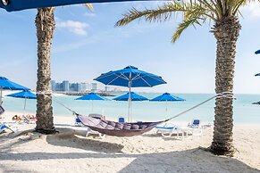 Luxury Beachfront Marjan Island