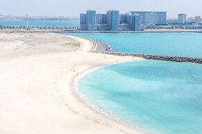 Luxury Beachfront Marjan Island