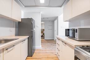 Luxury Beachfront Marjan Island