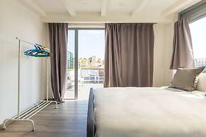 Serapide's Temple by Wonderful Italy