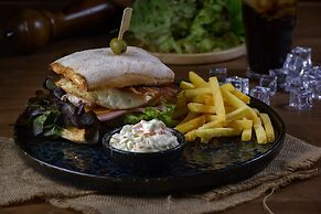 Phuket Emerald Beach Resort