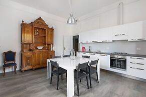 Irnerio Apartments by Wonderful Italy