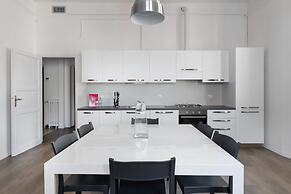 Irnerio Apartments by Wonderful Italy