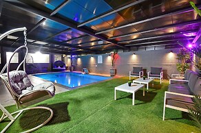 Luxury Villa with heated pool in Zfat