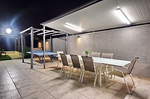 Luxury Villa with heated pool in Zfat