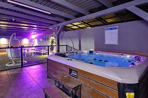 Luxury Villa with heated pool in Zfat