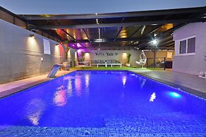 Luxury Villa with heated pool in Zfat