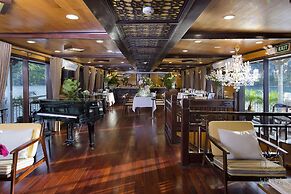 Hera Grand Luxury Cruises Halong