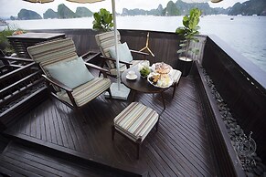 Hera Grand Luxury Cruises Halong