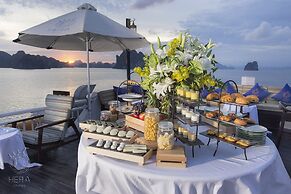 Hera Grand Luxury Cruises Halong
