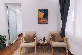 3 Tang May Home & Coffee