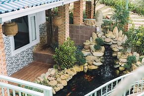 3 Tang May Home & Coffee