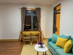 3 Tang May Home & Coffee