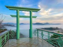 3 Tang May Home & Coffee