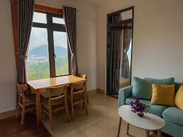 3 Tang May Home & Coffee