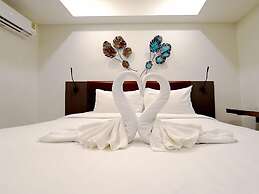 RoomQuest Sukhumvit 36 BTS Thonglor