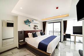 RoomQuest Sukhumvit 36 BTS Thonglor