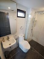 RoomQuest Sukhumvit 36 BTS Thonglor