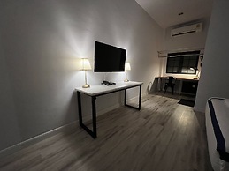 Macchiato Resort Savannakhet