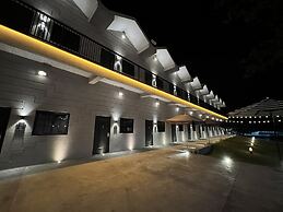 Macchiato Resort Savannakhet