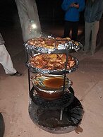 Adel rum camp