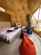Adel rum camp