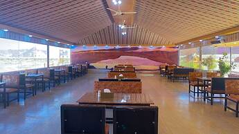 Adel rum camp