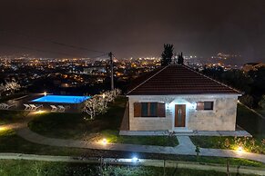 Uphill Glavanovic Pool Villa