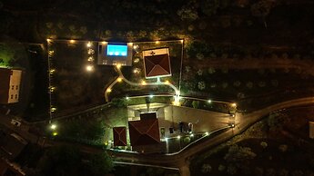 Uphill Glavanovic Pool Villa