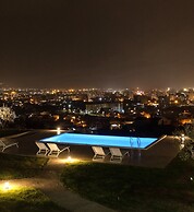 Uphill Glavanovic Pool Villa