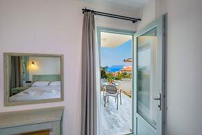 Sea Mist Suites