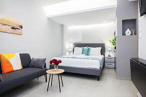 Modern Newly Built Studio near Hilton