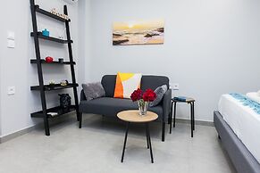 Modern Newly Built Studio near Hilton