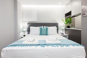 Modern Newly Built Studio near Hilton