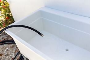 Light House Beach house with Ocean View