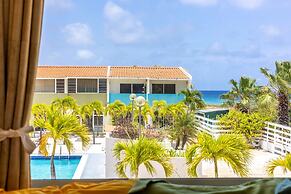 Light House Beach house with Ocean View