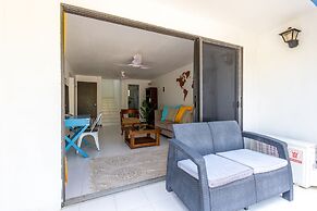 Light House Beach house with Ocean View