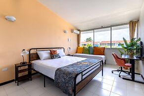 Light House Beach house with Ocean View