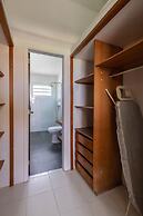 Light House Beach house with Ocean View