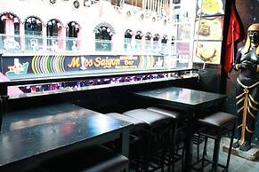 Viet Star Buffet Club & Marvel Hostel