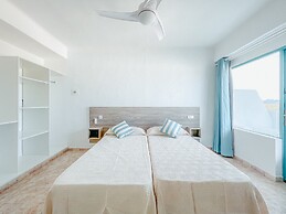 Hostal Cala Llombards