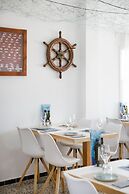 Hostal Cala Llombards