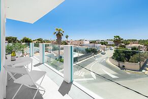 Hostal Cala Llombards