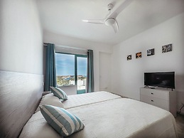 Hostal Cala Llombards